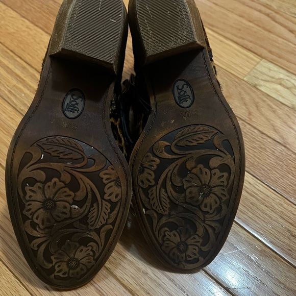 Sofft Women’s Cow Hair Leopard Print Heeled Ankle Booties Black/Brown sz 9 - Picture 5 of 5